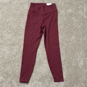 Old navy extra high rise women leggings small maroon 7/8 ankle power chill